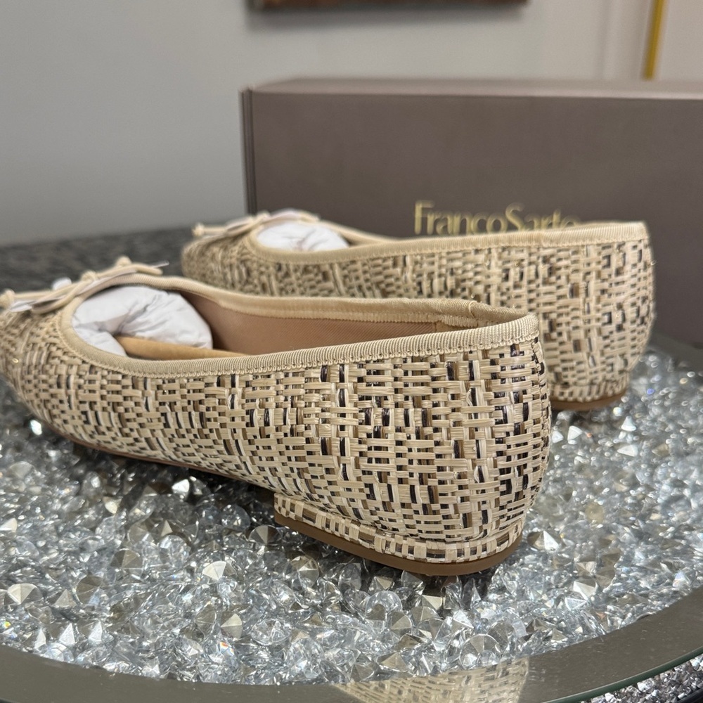 Franco Sarto Abigail Beige Woven Flats with White Bow Accents NEW 9W - Picture 8 of 14